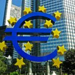 Euro-Zeichen vor der EZB