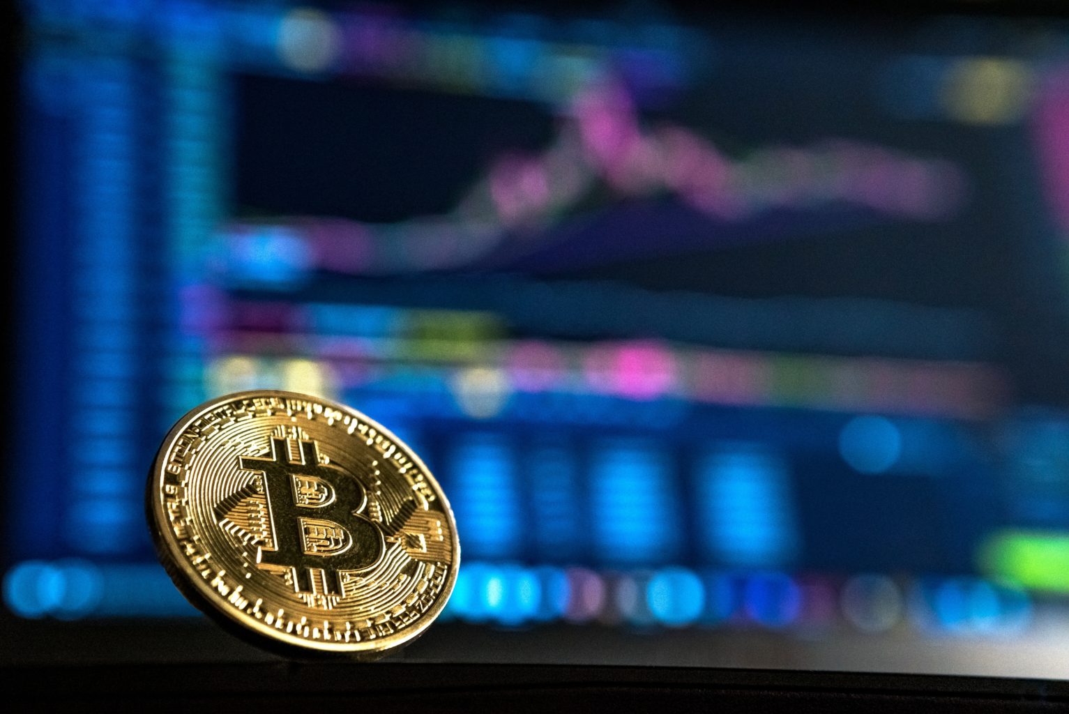 Bitcoin Kurs kurzzeitig auf 7.600 USD: Grund für die Spitze?