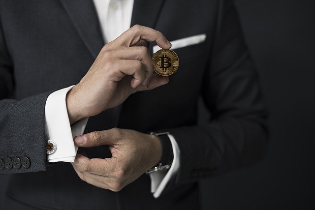 anonym bitcoin kaufen cryptocurrency arbitrage trading software