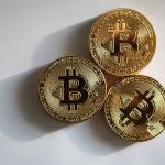 Bitcoin Bereit für die Kurs-Explosion? Was Analysten jetzt erwarten