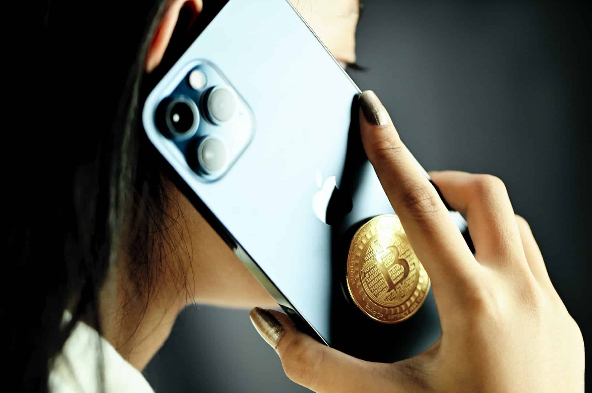 Schickt Apple Bitcoin bald auf den Mond? Was ist dran an den Gerüchten?