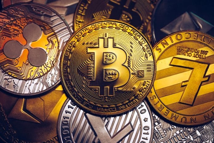 Bitcoin verzeichnet $80 Milliarden Abfluss nach ETF-Genehmigung; KI-basiertes Krypto strebt $3 Millionen Vorverkaufsmeilenstein an