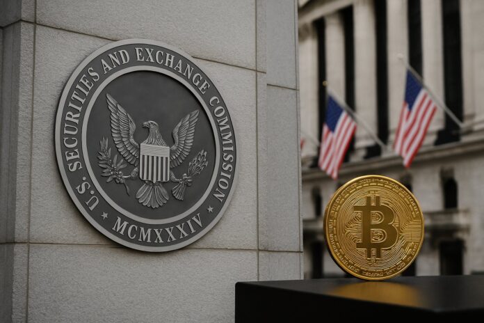 Bitcoin vor Wappen der SEC